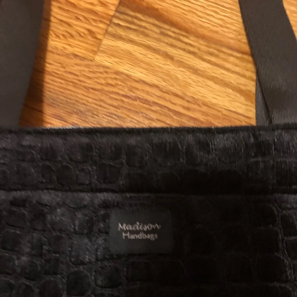Madison Handbag-Custom - Picture 2 of 5